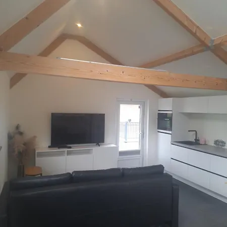 Het Uitzicht Apartment Malden